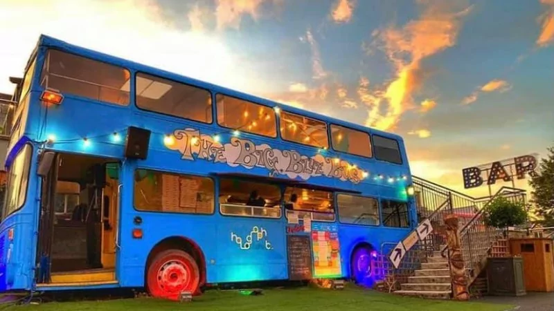 The blue bus at the avon THEAVONCMS01